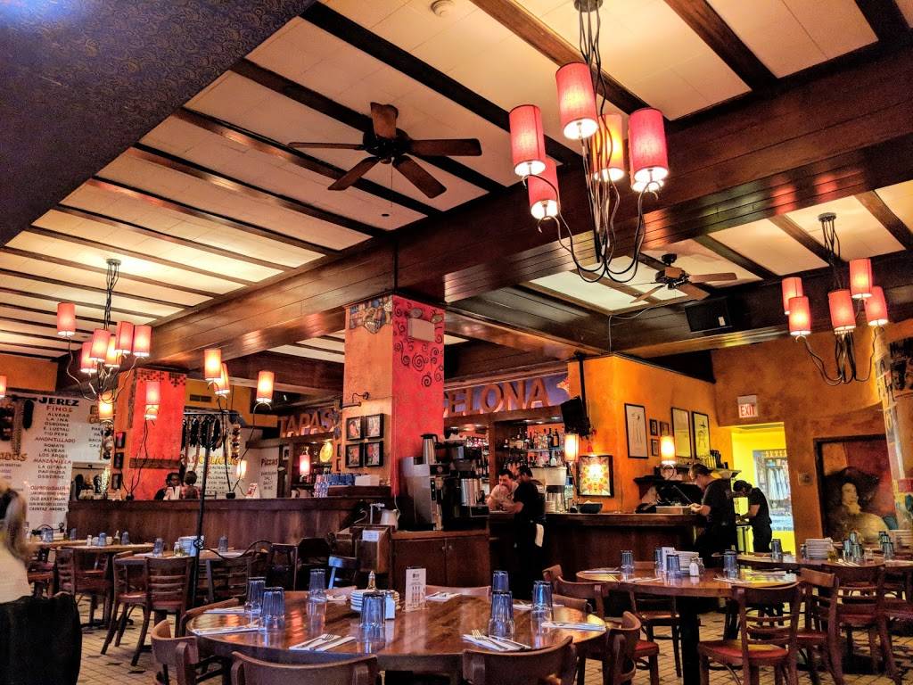 Tapas Barcelona | restaurant | 1615 Chicago Ave, Evanston, IL 60201, USA | 8478669900 OR +1 847-866-9900