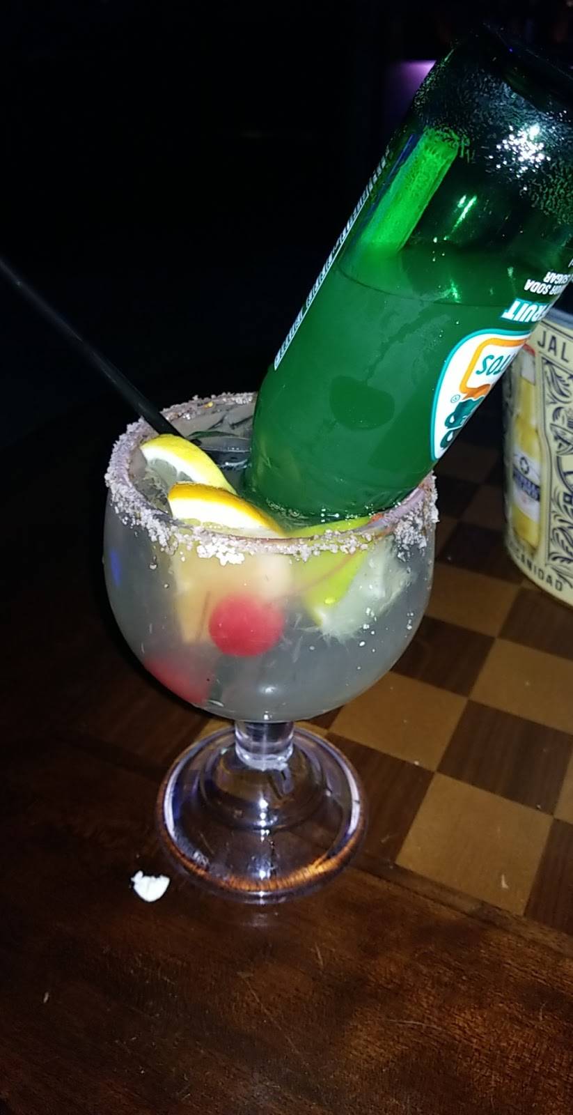 THE NEIGHBORHOOD | restaurant | 3940 E 29th St, Tucson, AZ 85711, USA | 5202074004 OR +1 520-207-4004