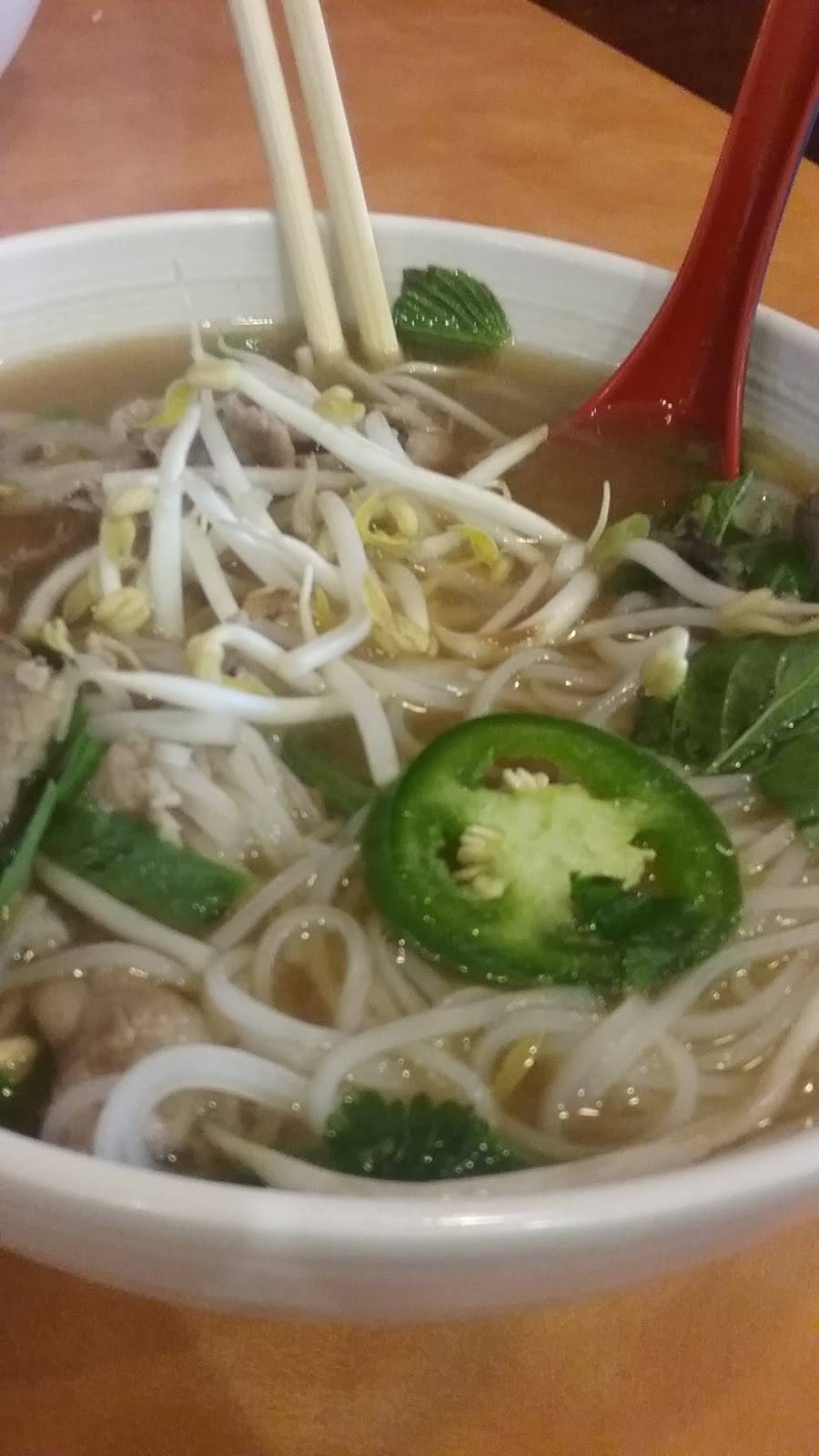 Pho Tai Vietnamese | restaurant | 13103 Meridian E, Puyallup, WA 98373, USA | 2538404474 OR +1 253-840-4474