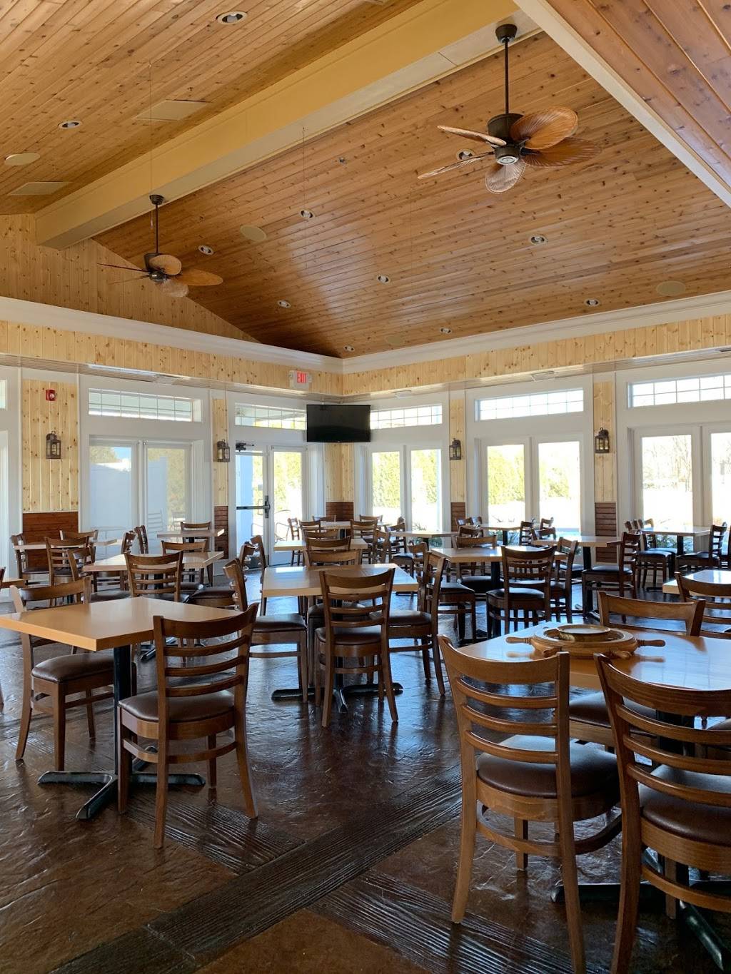 3rd Gear Restaurant & Bar | restaurant | 8241 N Shore Trail, Forest Lake, MN 55025, USA | 6514640788 OR +1 651-464-0788