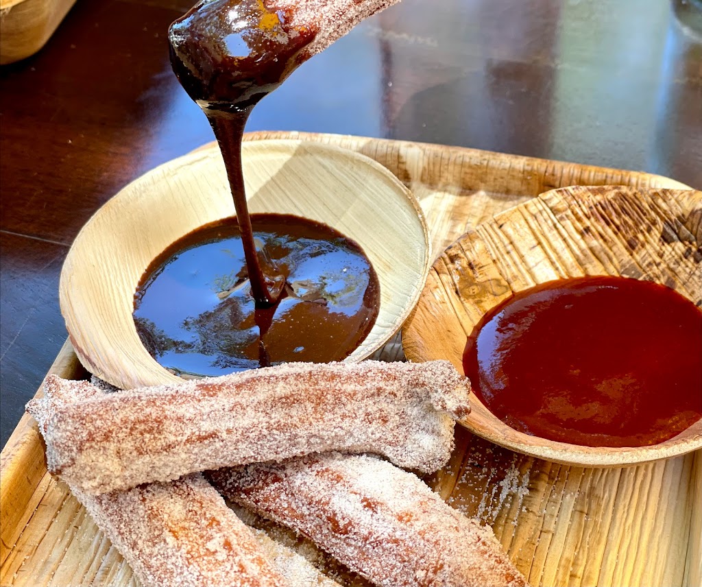 Qué Padre | restaurant | 15225 Palisades Village Ln, Pacific Palisades, CA 90272, USA | 3104618226 OR +1 310-461-8226