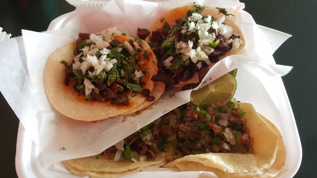 Mi Gallo Giro | restaurant | 3721 W Service Rd, Evans, CO 80620, USA | 9705063397 OR +1 970-506-3397