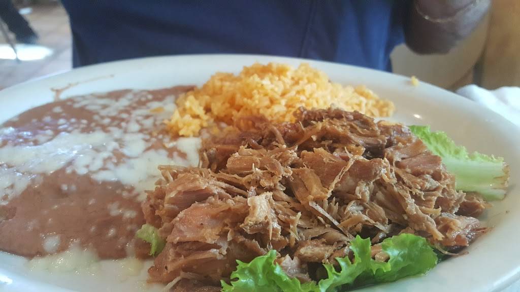 Pelayos Mexican Food | restaurant | 1985 W Texas St, Fairfield, CA 94533, USA | 7074263385 OR +1 707-426-3385