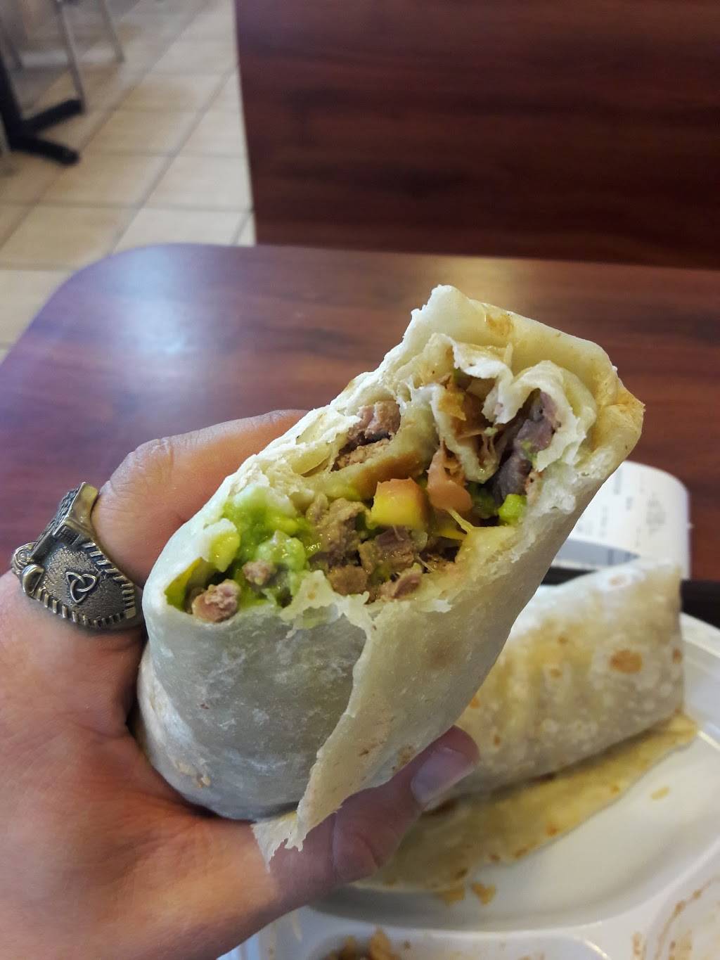 Fiesta Burrito Mexican Food | restaurant | 7402 E McDowell Rd, Scottsdale, AZ 85257, USA | 4809452004 OR +1 480-945-2004