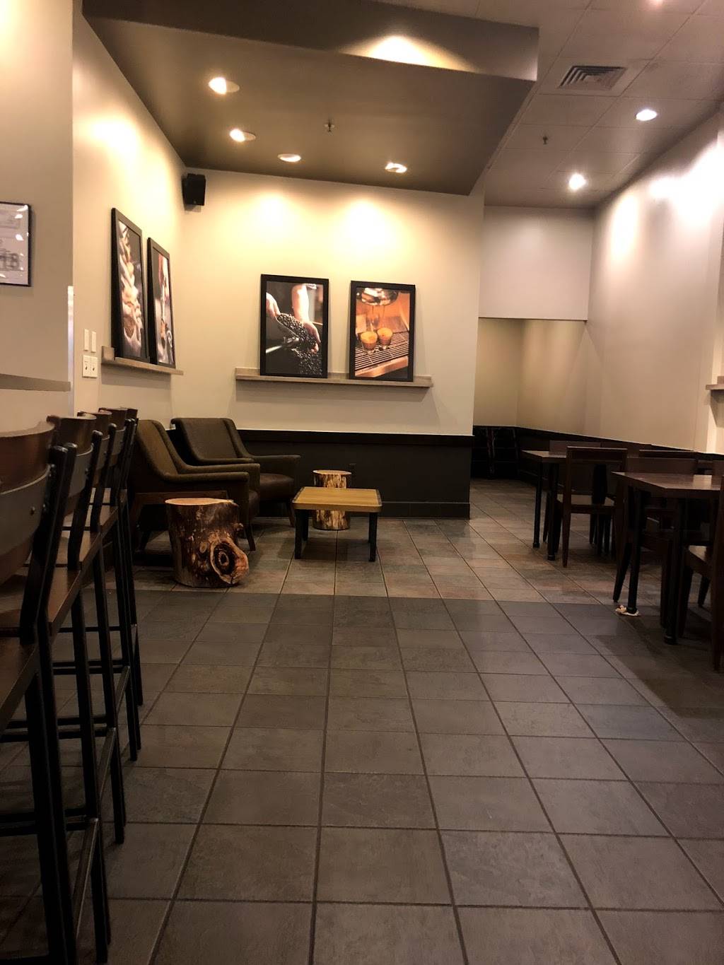 Starbucks | cafe | 14423 Chantilly Crossing Ln, Chantilly, VA 20151, USA | 7038157091 OR +1 703-815-7091