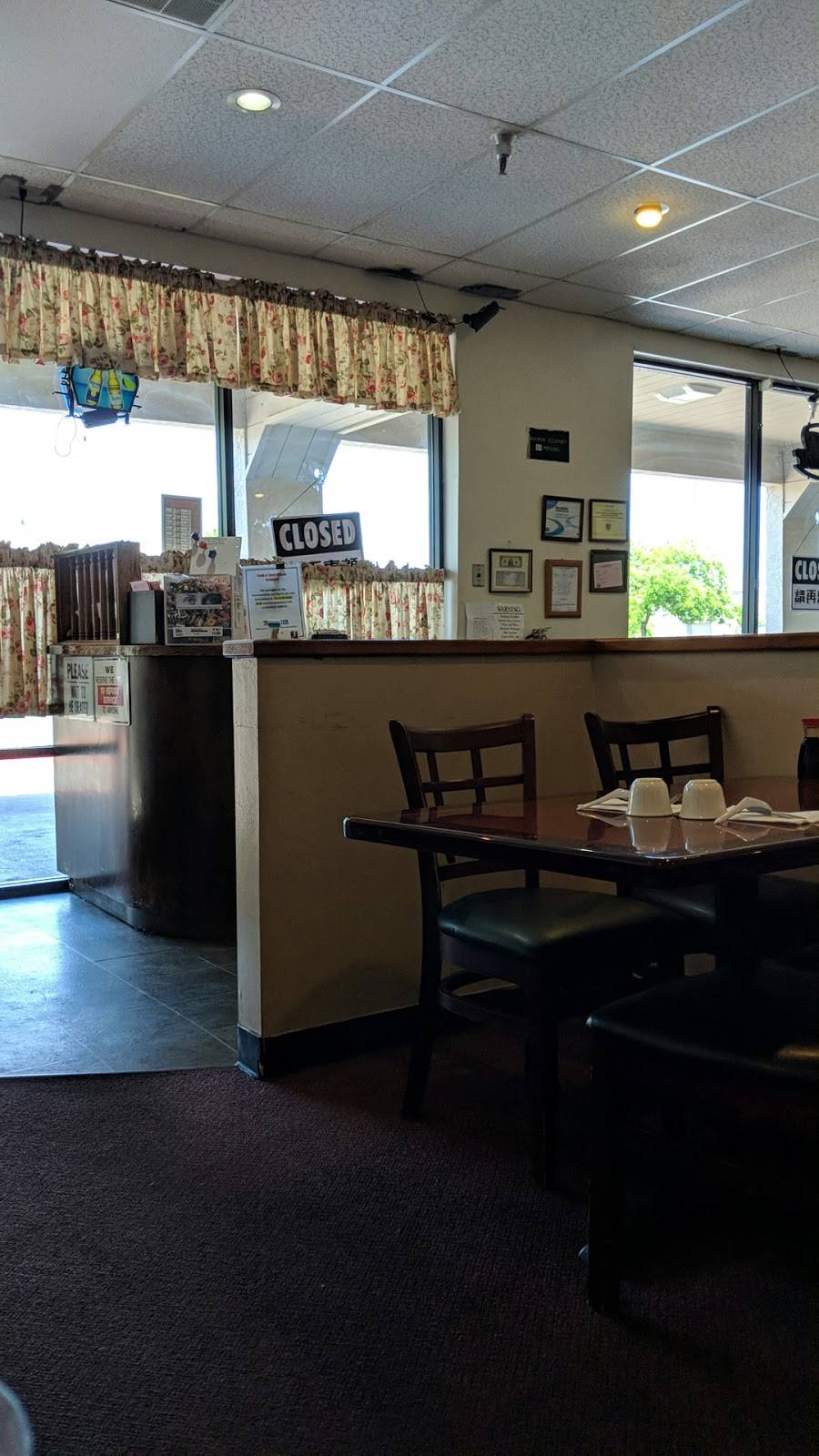 Frank & Yuens | restaurant | 1955 W Texas St, Fairfield, CA 94533, USA | 7074283230 OR +1 707-428-3230