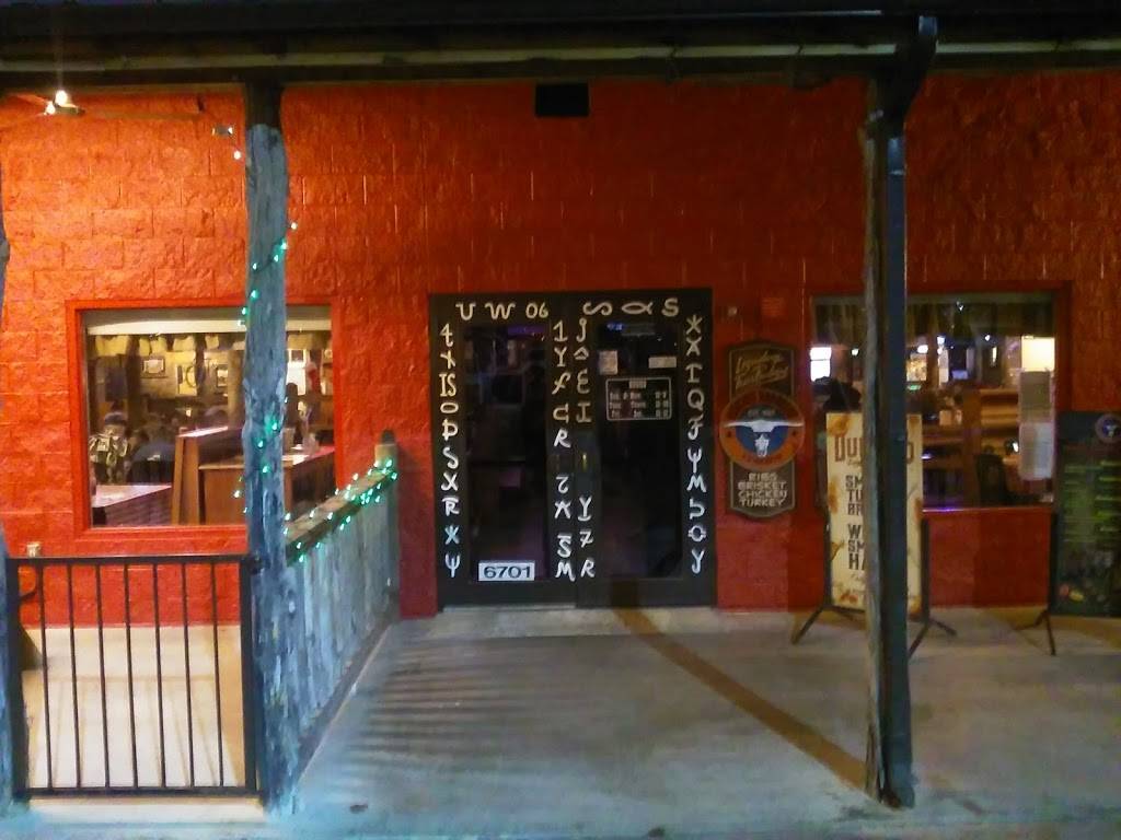 Risckys BAR-B-Q | restaurant | 6701 Camp Bowie Blvd, Fort Worth, TX 76116, USA | 8179891800 OR +1 817-989-1800