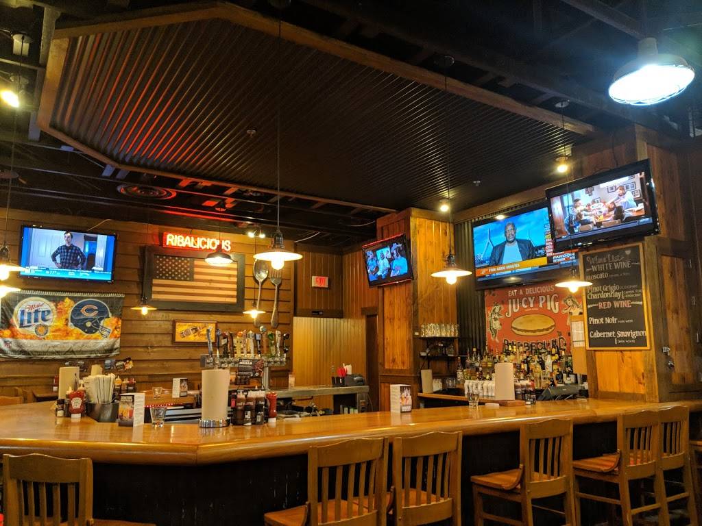 Famous Daves Bar-B-Que | restaurant | 2440 US-34, Oswego, IL 60543, USA | 6305514733 OR +1 630-551-4733