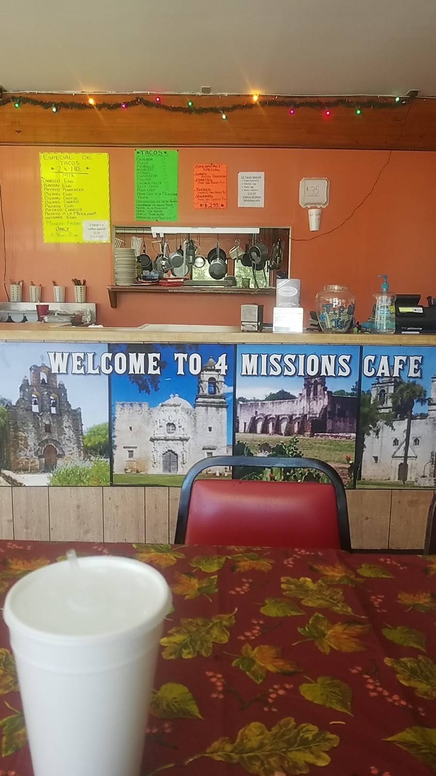 4 Missions Café | restaurant | 12522 Southton Rd, San Antonio, TX 78223, USA | 2104511711 OR +1 210-451-1711
