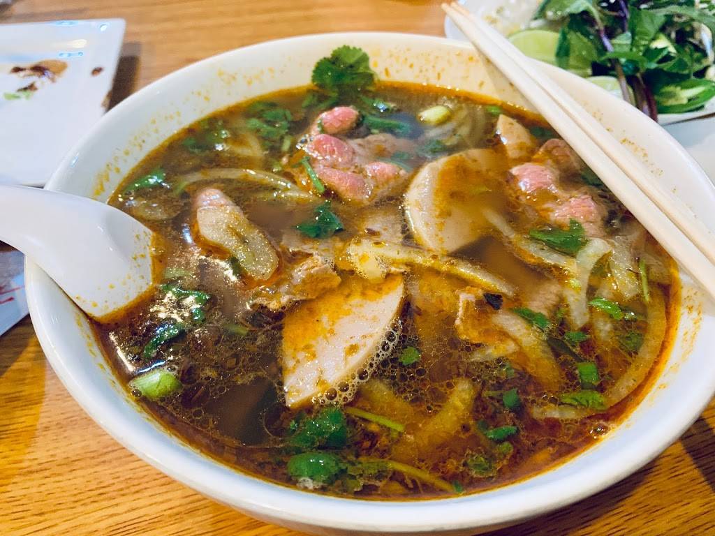 Pho 400 | restaurant | 400 Old Hwy 8 NW, New Brighton, MN 55112, USA | 6516339480 OR +1 651-633-9480