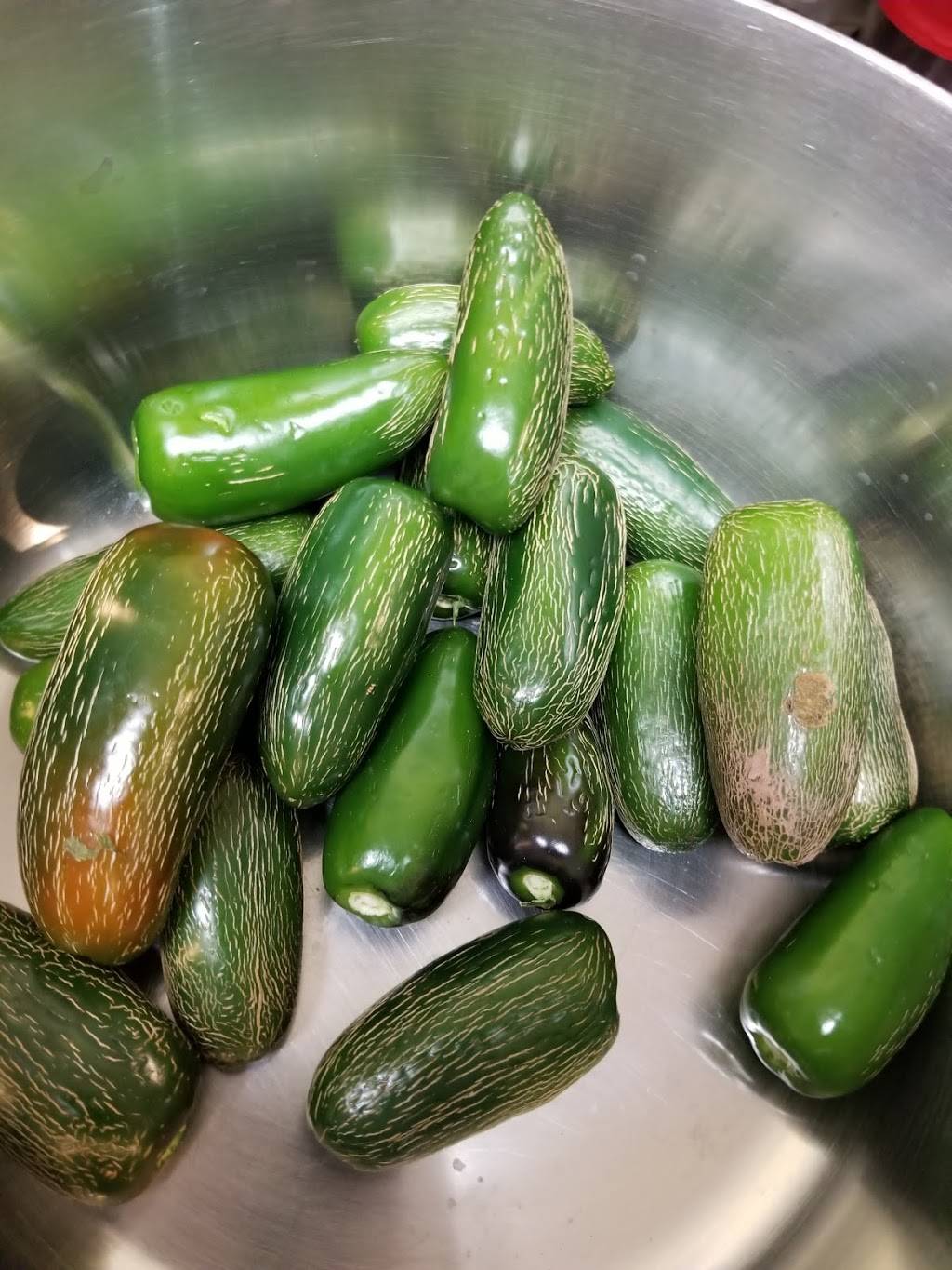 Carolinas Mexican Food | restaurant | 301 Fayette St, Perth Amboy, NJ 08861, USA | 7327098112 OR +1 732-709-8112