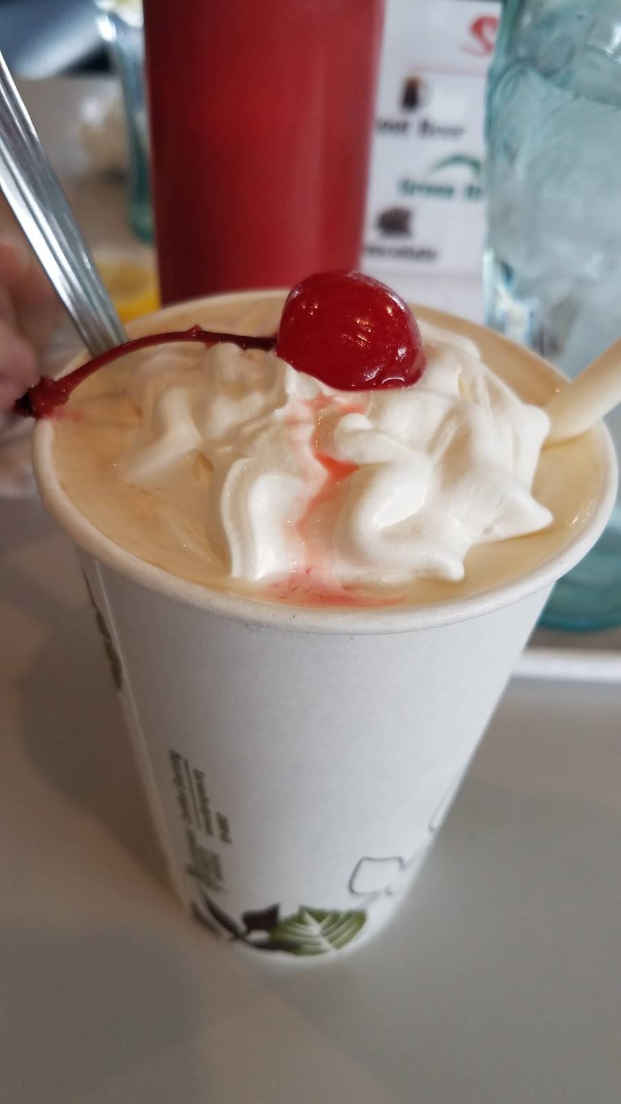 Schoops Hamburgers | restaurant | 136 US-30, Schererville, IN 46375, USA | 2193223332 OR +1 219-322-3332