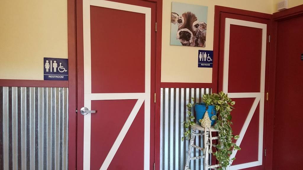 Galt Old town Diner | restaurant | 227 S Lincoln Way, Galt, CA 95632, USA | 2097452260 OR +1 209-745-2260