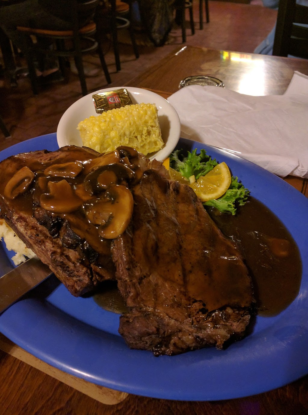 Doc Hollidays Saloon | restaurant | 517 E Allen St, Tombstone, AZ 85638, USA | 5204572247 OR +1 520-457-2247