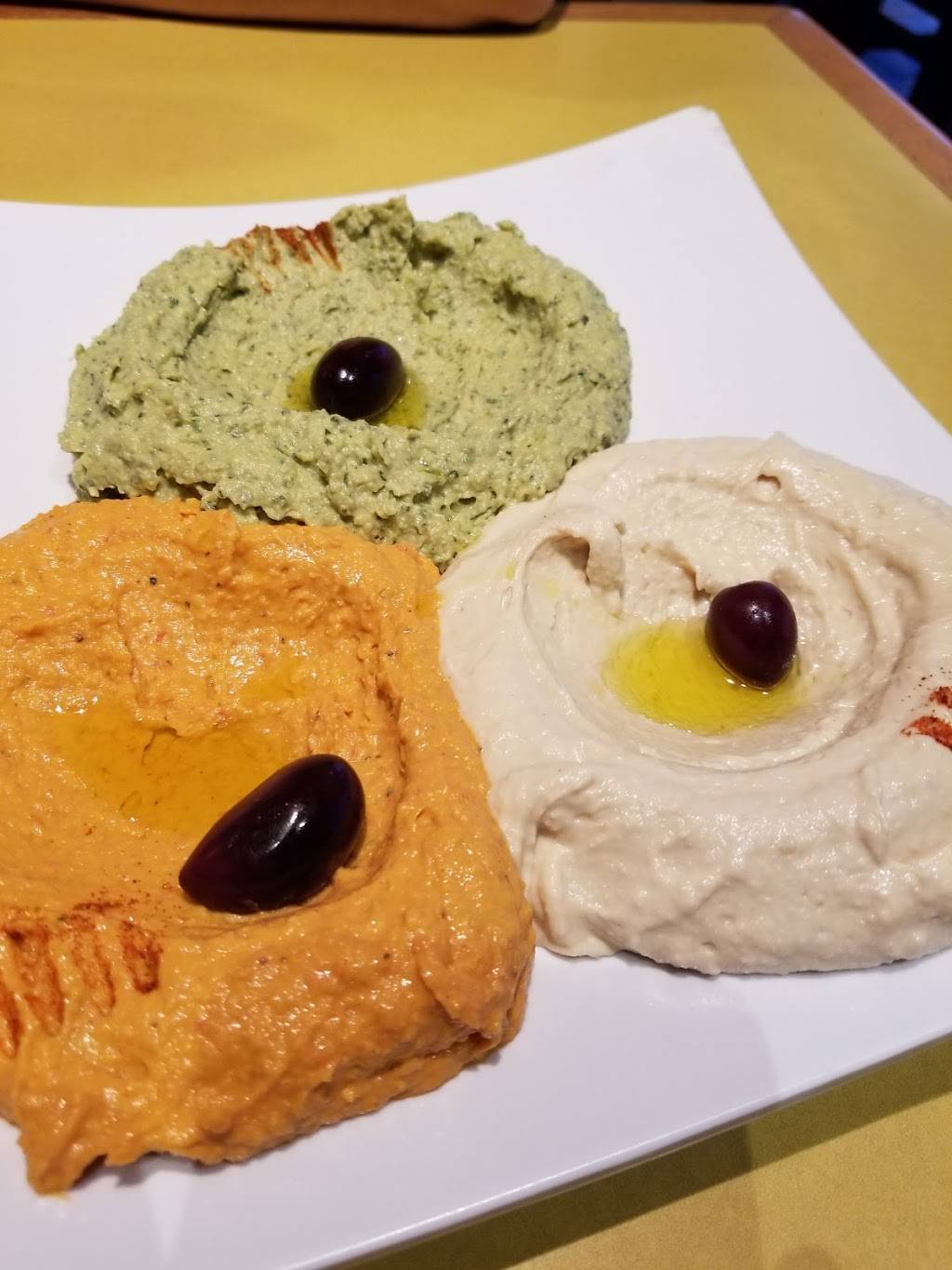 Phoenicia Mediterranean Grill | cafe | 1150 S Gilbert Rd #104, Gilbert, AZ 85296, USA | 4805034976 OR +1 480-503-4976