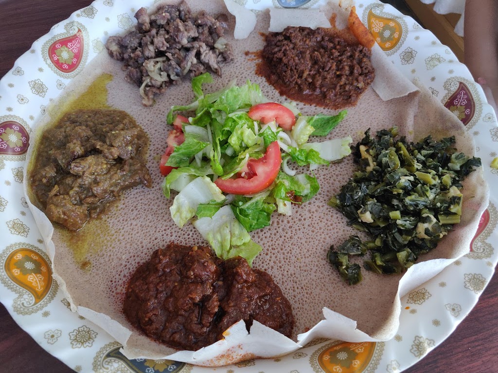 Sunset Cafe | restaurant | 8115 Rainier Ave S, Seattle, WA 98118, USA | 2067220342 OR +1 206-722-0342