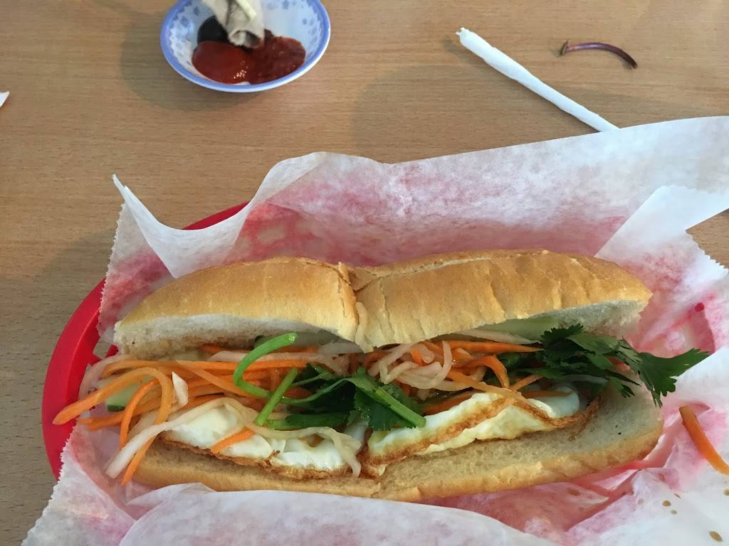 Bida Saigon | restaurant | 8078 Kingston Pike, Knoxville, TN 37919, USA | 8656945999 OR +1 865-694-5999