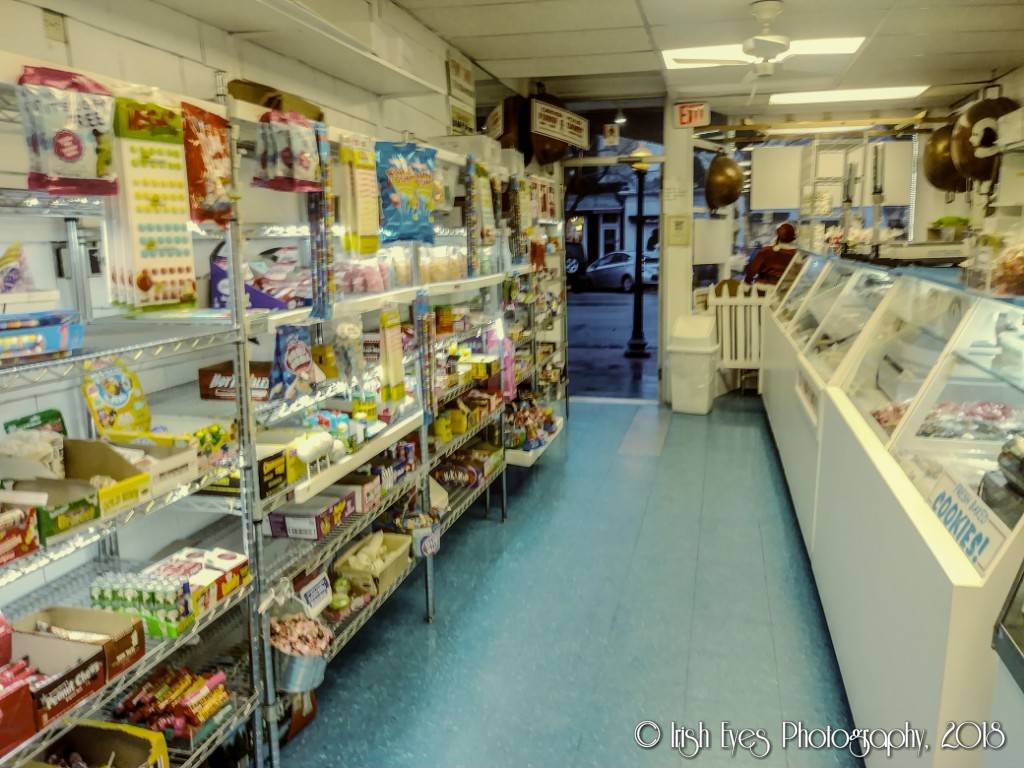 The Fudge Company | restaurant | 67 Main St, Southampton, NY 11968, USA | 6312838108 OR +1 631-283-8108