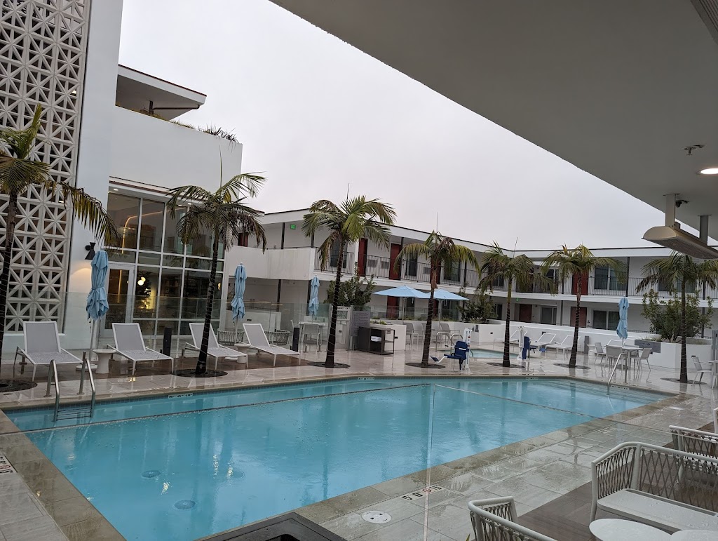 Saint Remy | restaurant | 1601 State St, Santa Barbara, CA 93101, USA | 8059750660 OR +1 805-975-0660