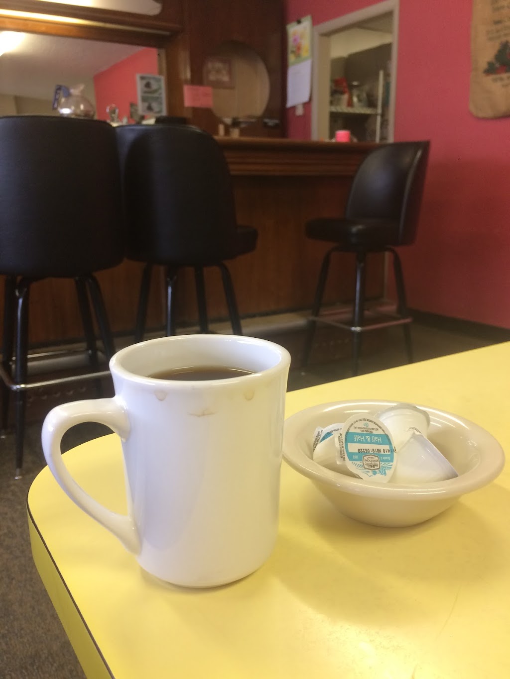 Megans Family Restaurant | restaurant | 114 N Main St, Aurora, MN 55705, USA | 2182293418 OR +1 218-229-3418