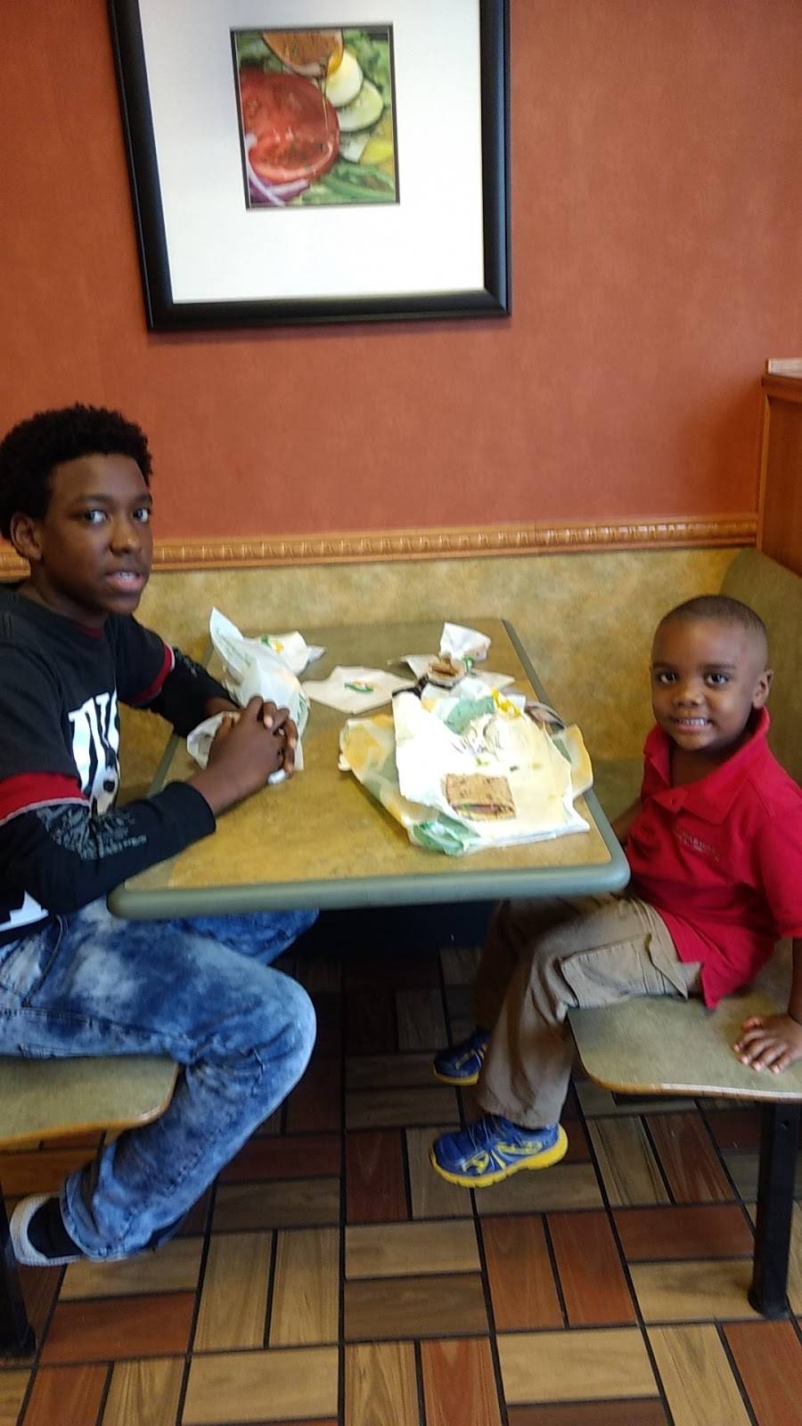 Subway Restaurants | restaurant | 1805 SW 13th St, Gainesville, FL 32608, USA | 3523748345 OR +1 352-374-8345