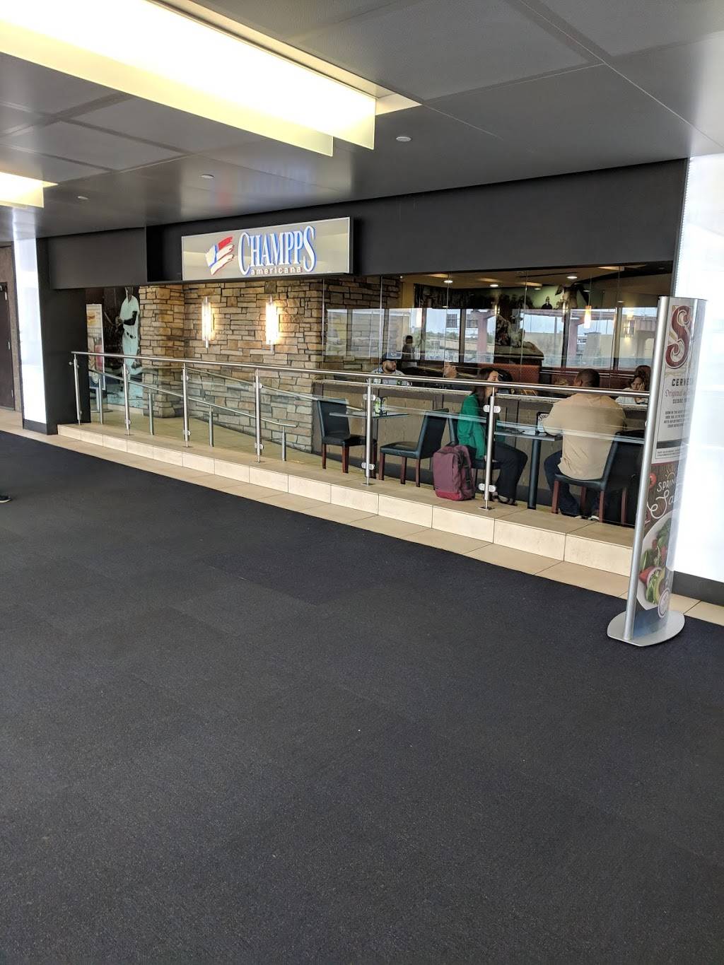 Champps Americana | restaurant | 1 Brewster Rd, Newark, NJ 07114, USA | 2022517063 OR +1 202-251-7063