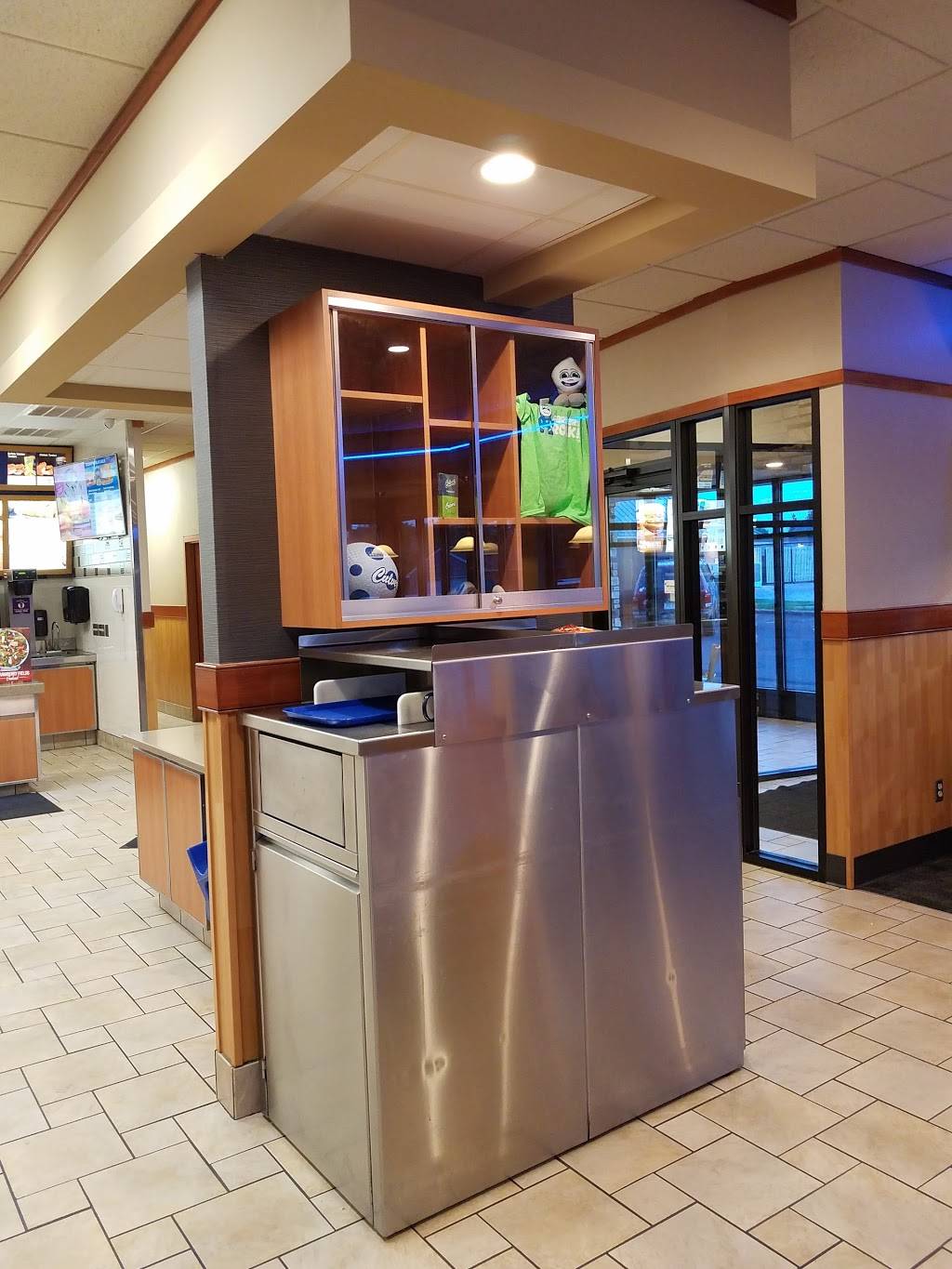 Culvers | restaurant | 2110 E 2nd St, Superior, WI 54880, USA | 7153925550 OR +1 715-392-5550