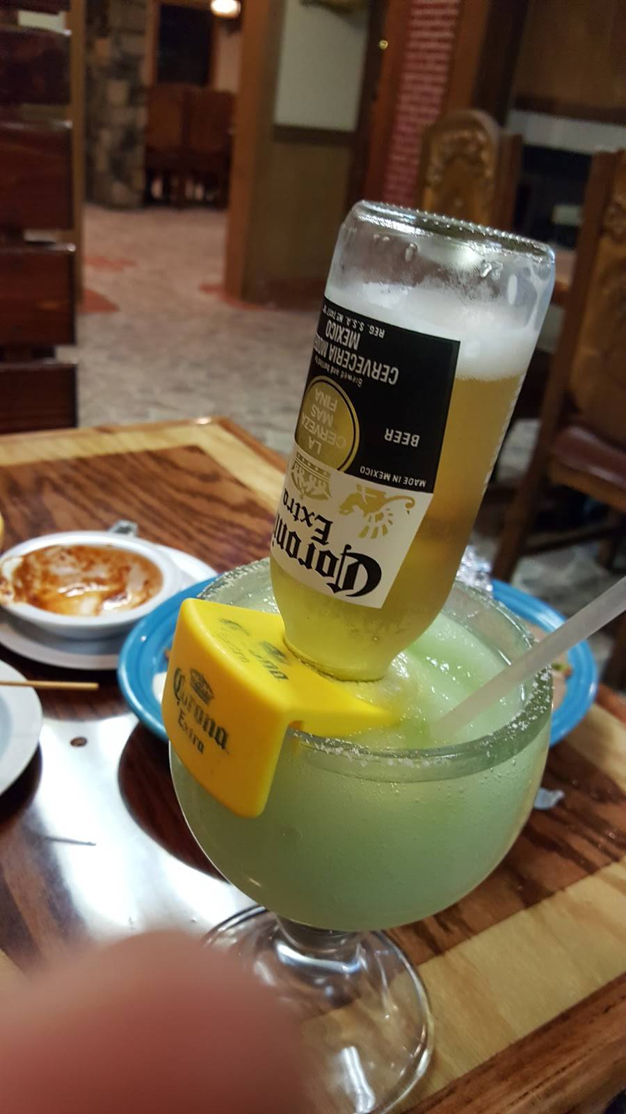 El San Jose Mexican Restaurant | restaurant | 1240 W High Ave, New Philadelphia, OH 44663, USA | 3303088928 OR +1 330-308-8928