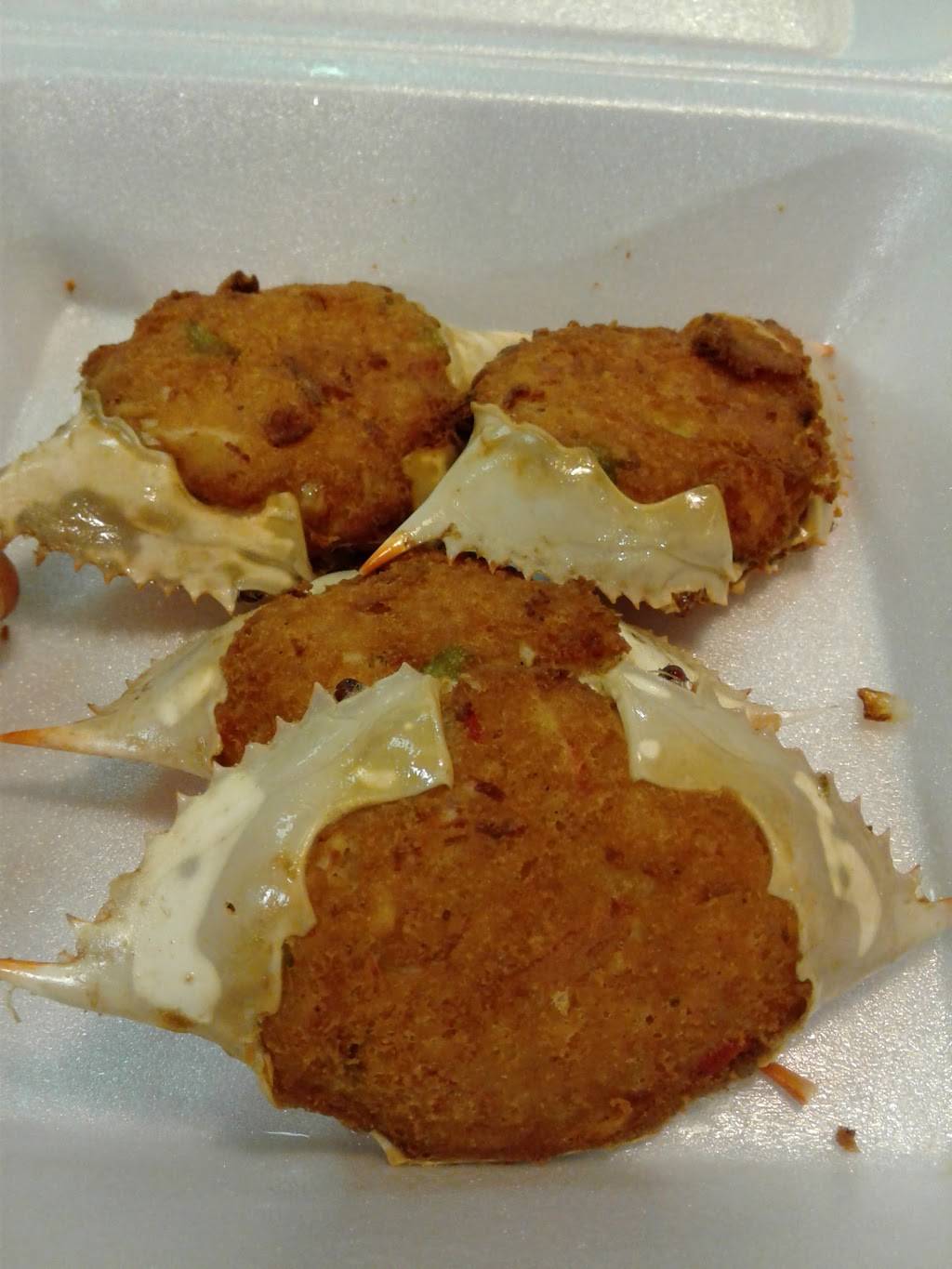 Captain Ds | restaurant | 2065 Metropolitan Pkwy SW, Atlanta, GA 30315, USA | 4047682468 OR +1 404-768-2468