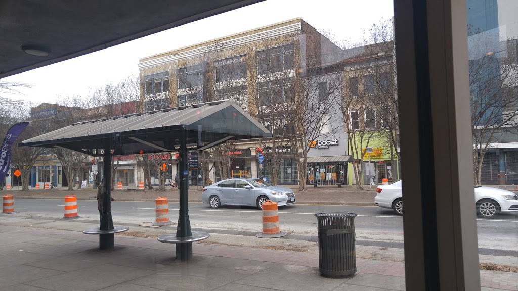 Subway | meal takeaway | 321 E Broad St, Richmond, VA 23219, USA | 8046497827 OR +1 804-649-7827