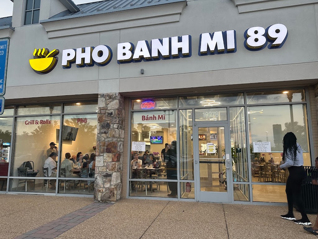 PHO BANH MI 89 | restaurant | 10278 Bristow Center Dr, Bristow, VA 20136, USA | 5712227837 OR +1 571-222-7837