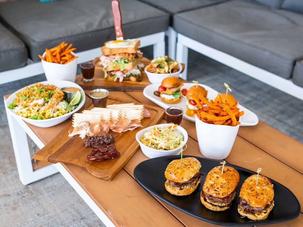 Shore Club | restaurant | 1603 N Lake Shore Dr, Chicago, IL 60610, USA | 3126358058 OR +1 312-635-8058