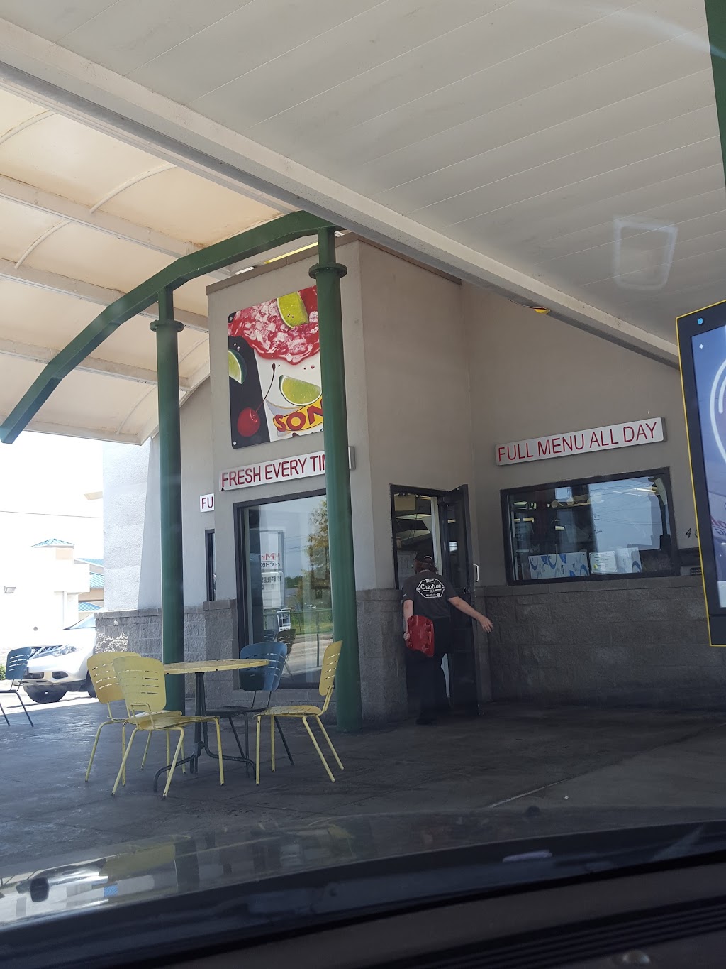 Sonic Drive-In | restaurant | 409 Thomas Rd, West Monroe, LA 71292, USA | 3183881878 OR +1 318-388-1878