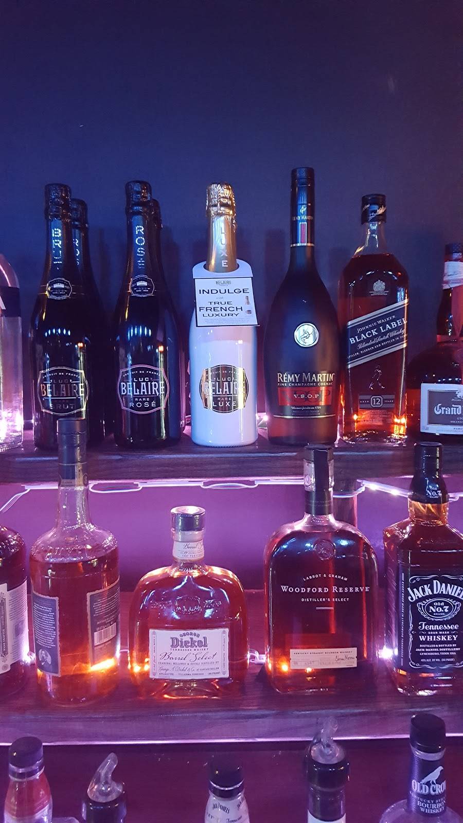 Pharaoh’s lounge | restaurant | 2510 Murfreesboro Pike, Nashville, TN 37217, USA | 6153352577 OR +1 615-335-2577