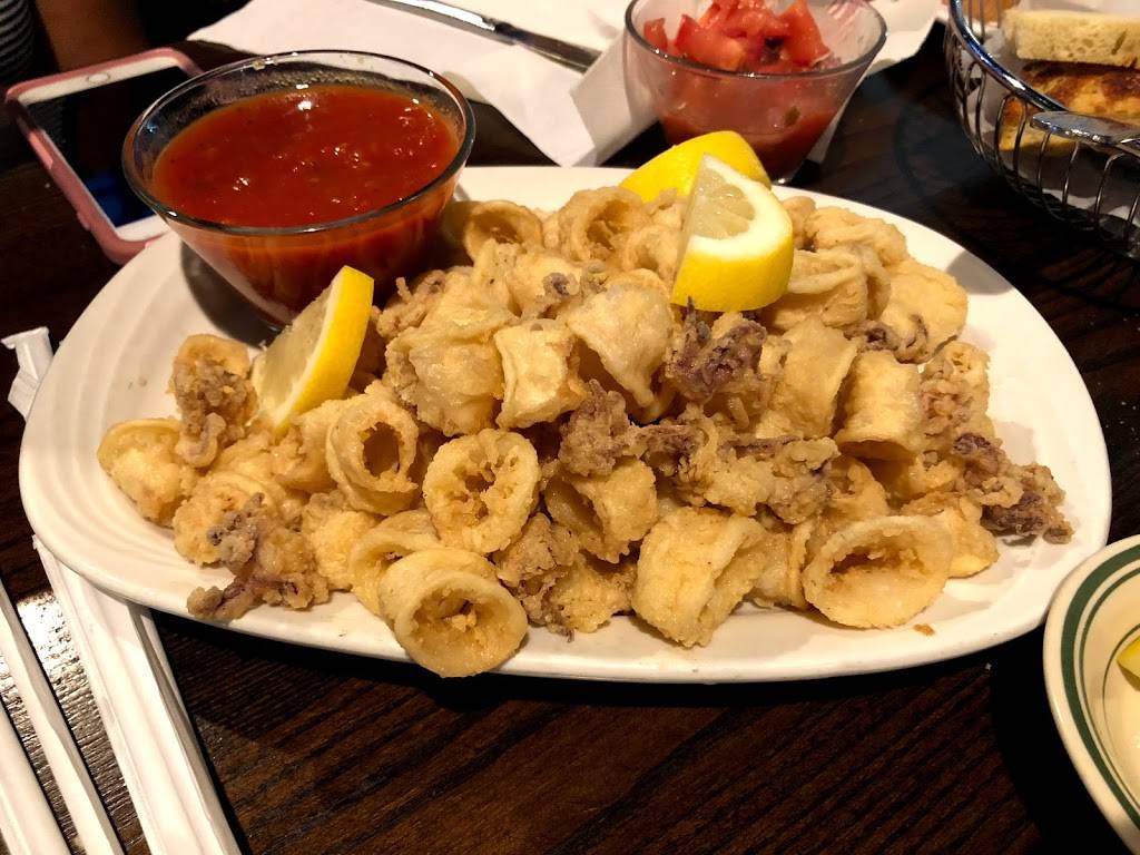 Carmines Pizzeria | meal delivery | 358 Graham Ave, Brooklyn, NY 11211, USA | 7187829659 OR +1 718-782-9659