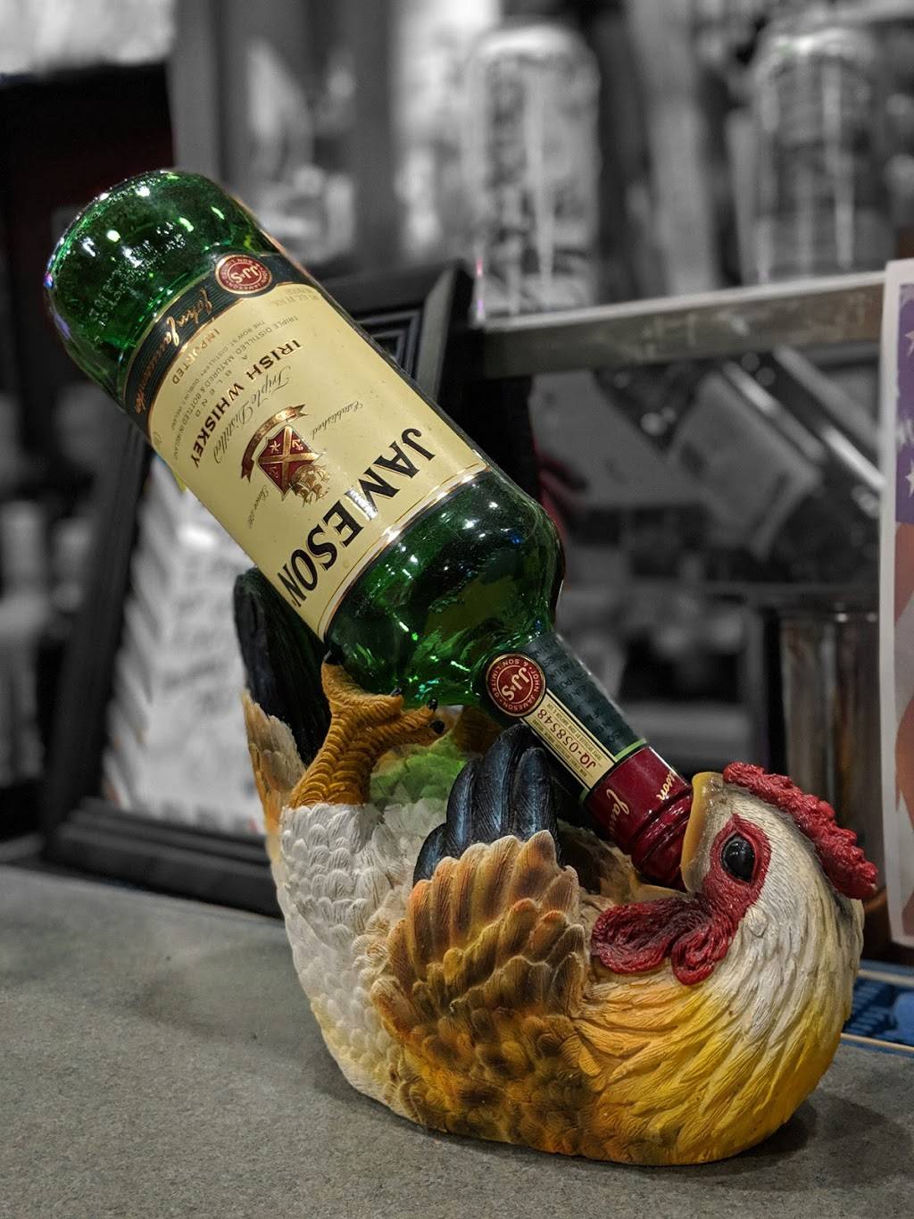 The Lucky Rooster Pub & Eatery | restaurant | 101 W Main St, St Jacob, IL 62281, USA | 6186442769 OR +1 618-644-2769