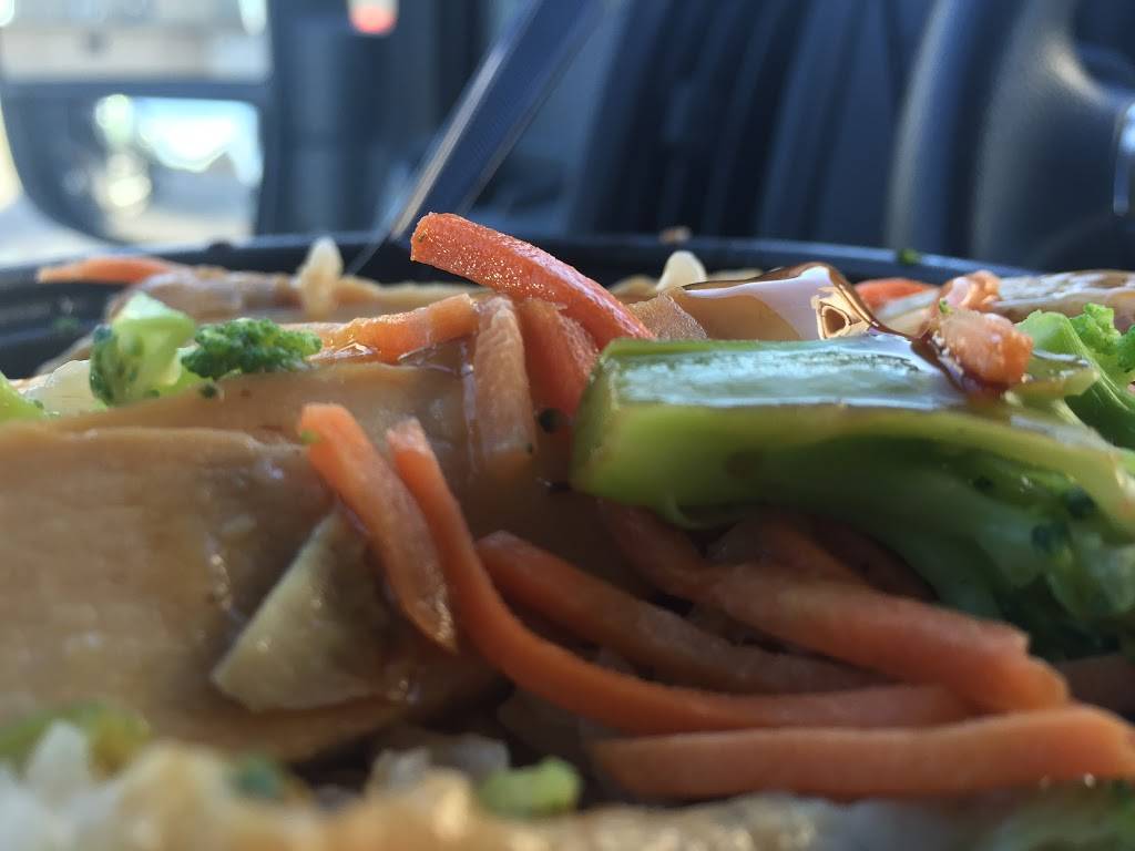 Jack in the Box | restaurant | 502 N New Braunfels Ave, San Antonio, TX 78202, USA | 2102266875 OR +1 210-226-6875