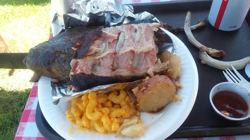 Freemans BBQ | restaurant | 1436-, 1446 Holly Pike, Carlisle, PA 17015, USA | 7174863616 OR +1 717-486-3616