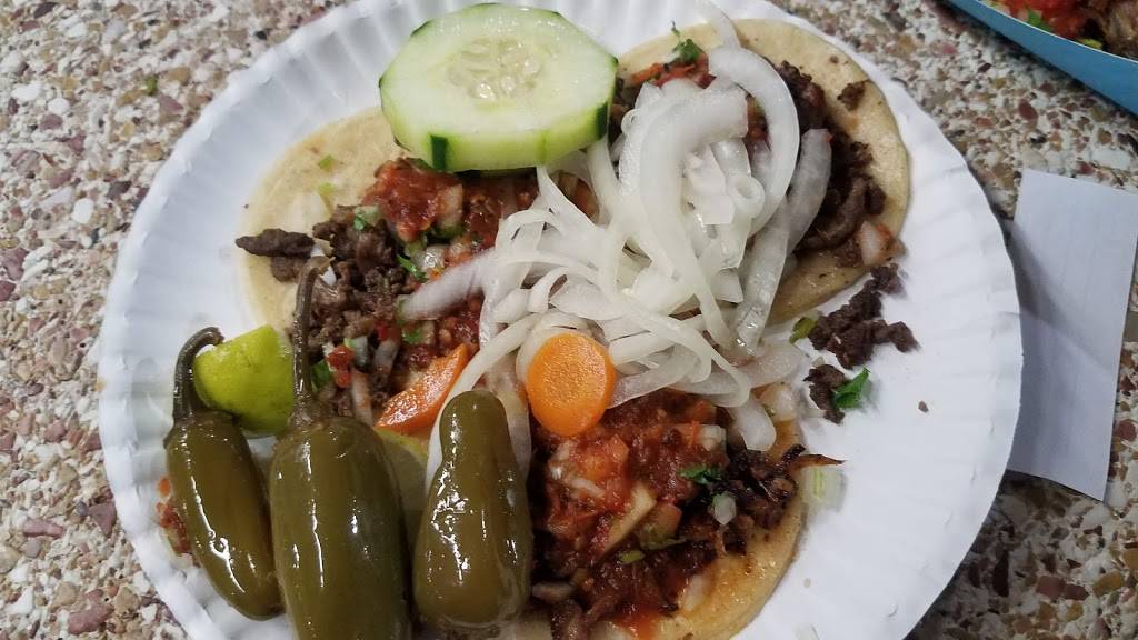 Santa Rita Jalisco Taco Truck | restaurant | 3900 E 1st St, Los Angeles, CA 90063, USA | 3232612738 OR +1 323-261-2738