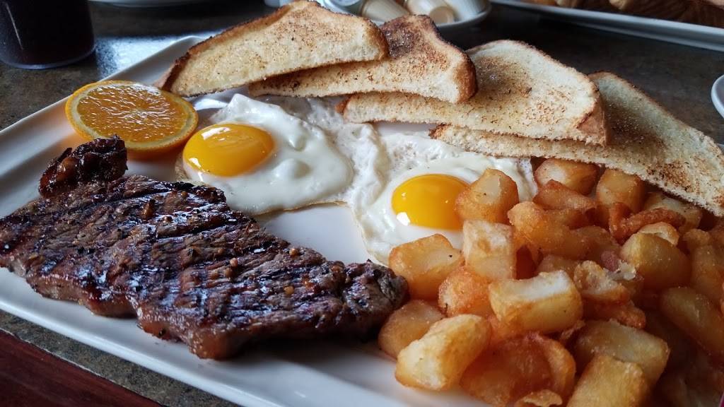 Marias Fiftys Diner | restaurant | 931 Queenston Rd, Stoney Creek, ON L8G 1B8, Canada | 9056645644 OR +1 905-664-5644