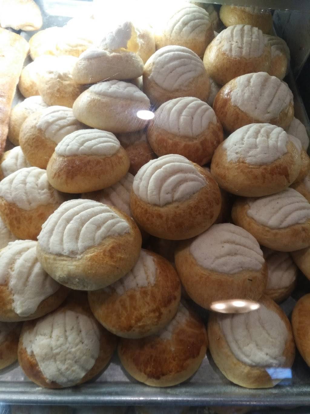 Guatemalteca Bakery | bakery | 4770 Santa Monica Blvd, Los Angeles, CA 90029, USA | 3236638307 OR +1 323-663-8307