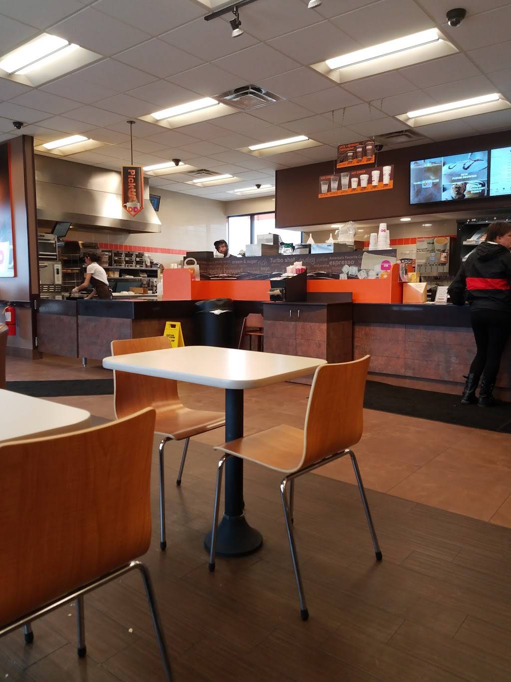 Dunkin | bakery | 6919 Ridge Rd, Parma, OH 44129, USA | 4403455530 OR +1 440-345-5530
