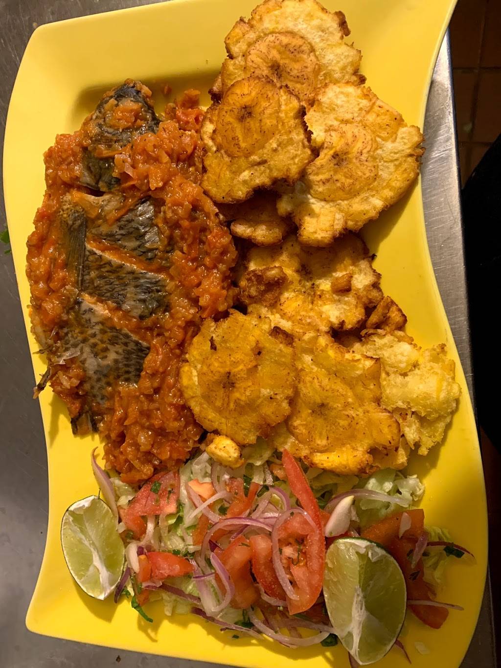 Mi Rinconcito Ecuatoriano | restaurant | 140 South St, Newark, NJ 07114, USA | 9733442915 OR +1 973-344-2915