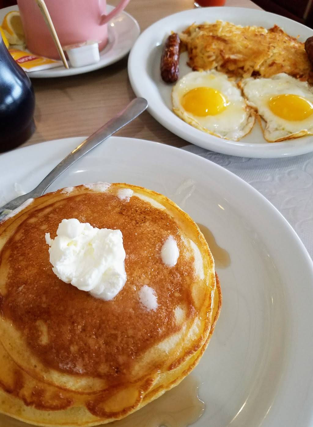 Restaurant Shirleys Family Diner | restaurant | 5600 Baltimore National Pike, Catonsville, MD 21228, USA | 4107889270 OR +1 410-788-9270