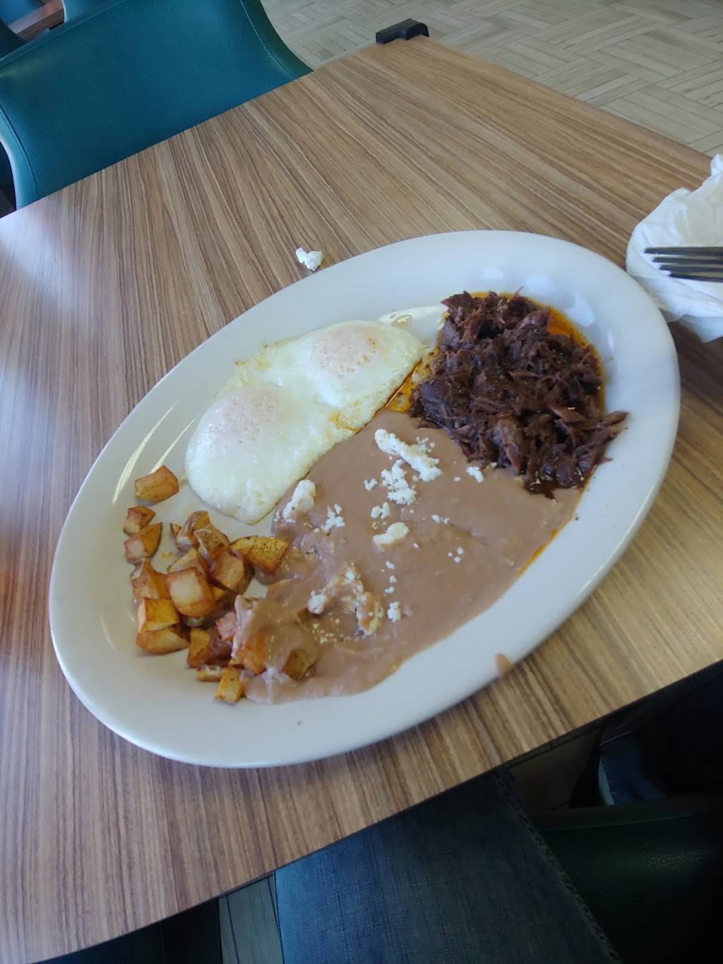 Los Patrones | restaurant | 4901 Broadway Avenue J, Galveston, TX 77551, USA | 4094972222 OR +1 409-497-2222