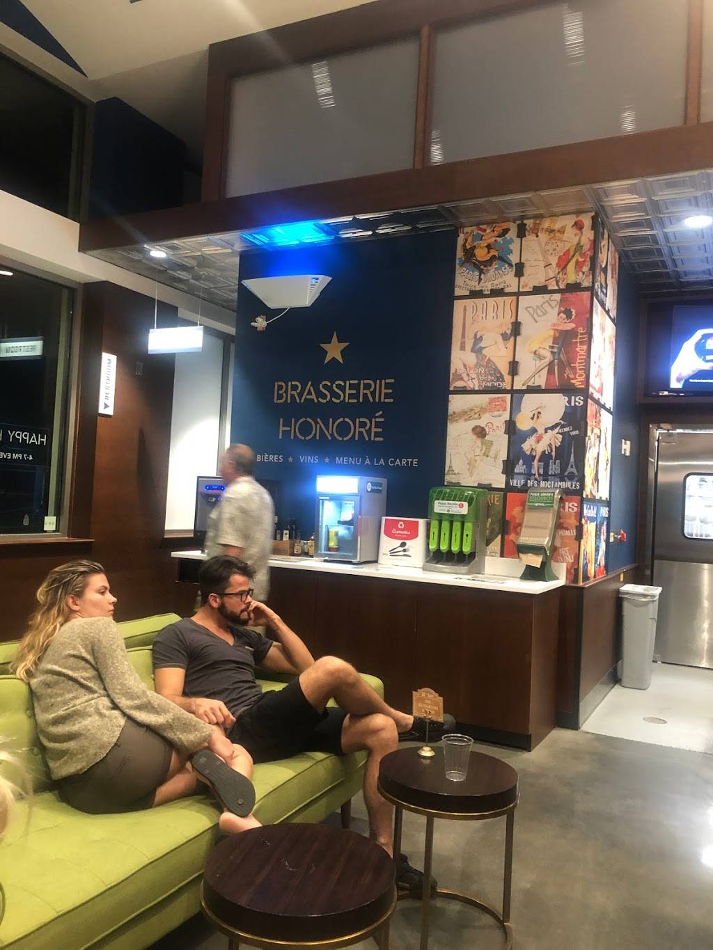 Brasserie Honoré | restaurant | 5298 University Pkwy, Bradenton, FL 34201, USA | 9418066130 OR +1 941-806-6130