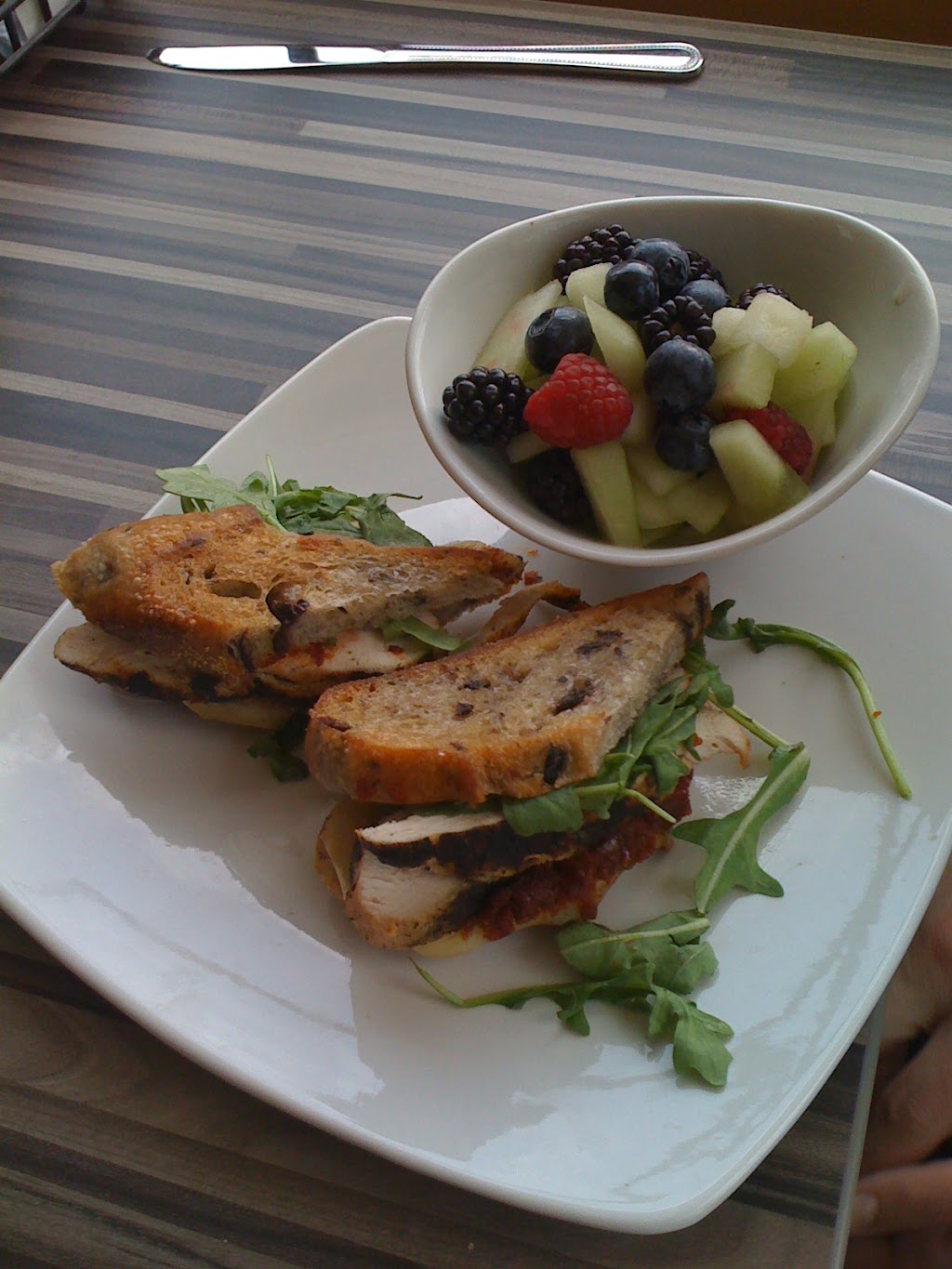 Monterey Court | cafe | 505 W Miracle Mile, Tucson, AZ 85705, USA | 5202072429 OR +1 520-207-2429