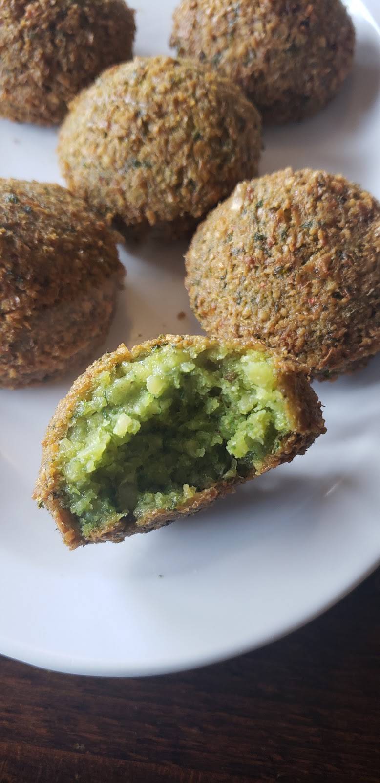 Poulet Du Jour | restaurant | 233 N Pacific Coast Hwy, Hermosa Beach, CA 90254, USA | 3103766620 OR +1 310-376-6620