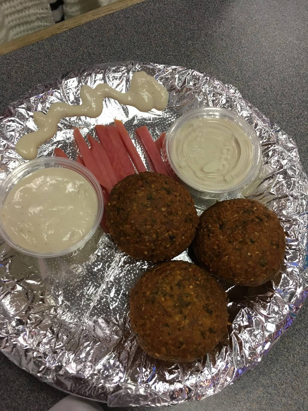 Cedars Cafe | restaurant | 379 Amherst St # 3, Nashua, NH 03063, USA | 6035780700 OR +1 603-578-0700