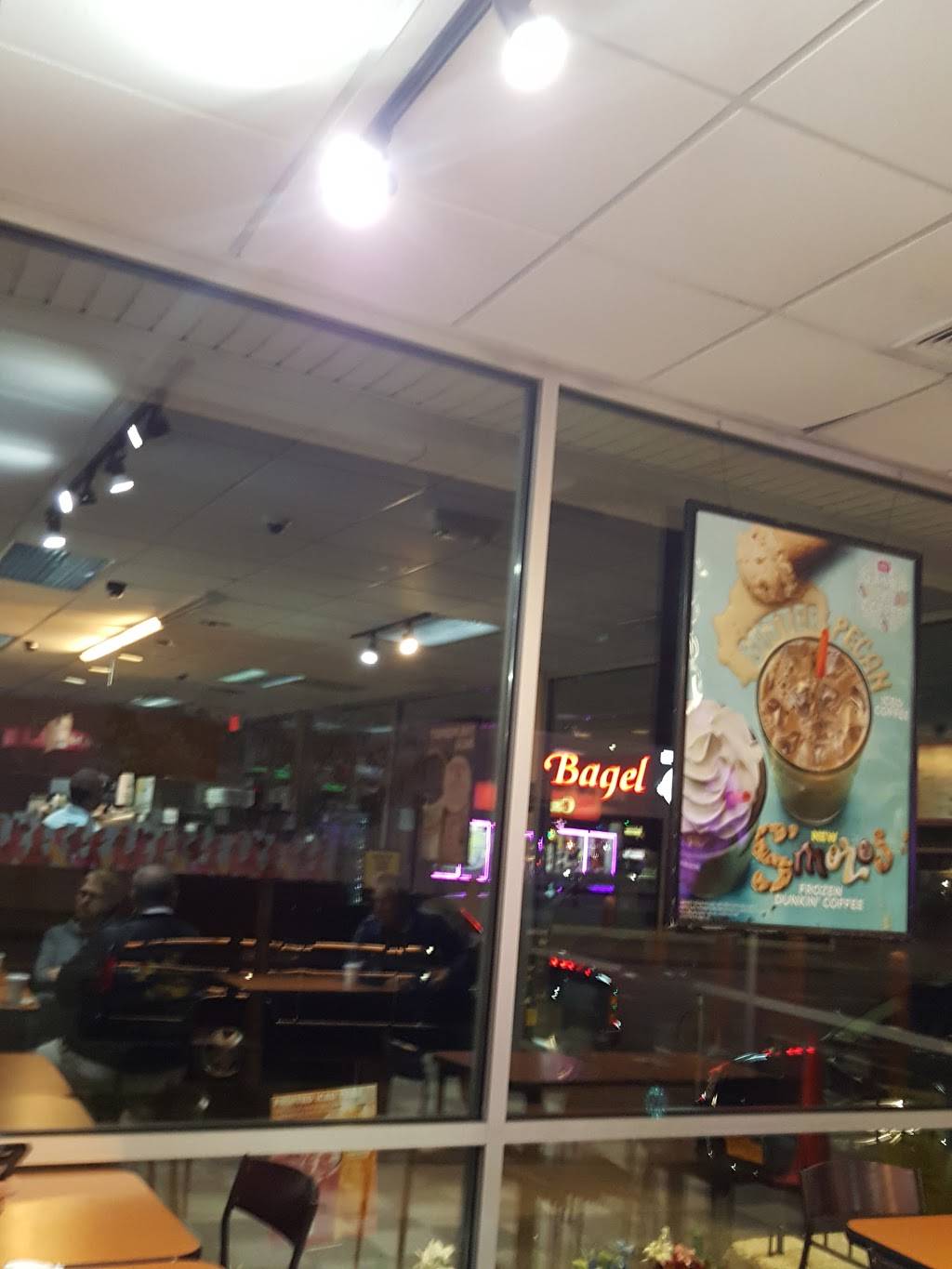 Dunkin Donuts | cafe | 16302 Cross Bay Blvd, Howard Beach, NY 11414, USA | 7188433100 OR +1 718-843-3100